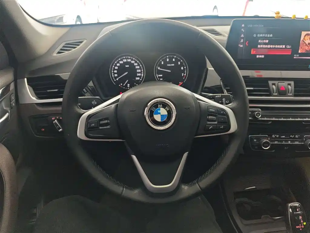 BMW X1 2020 — фото 7