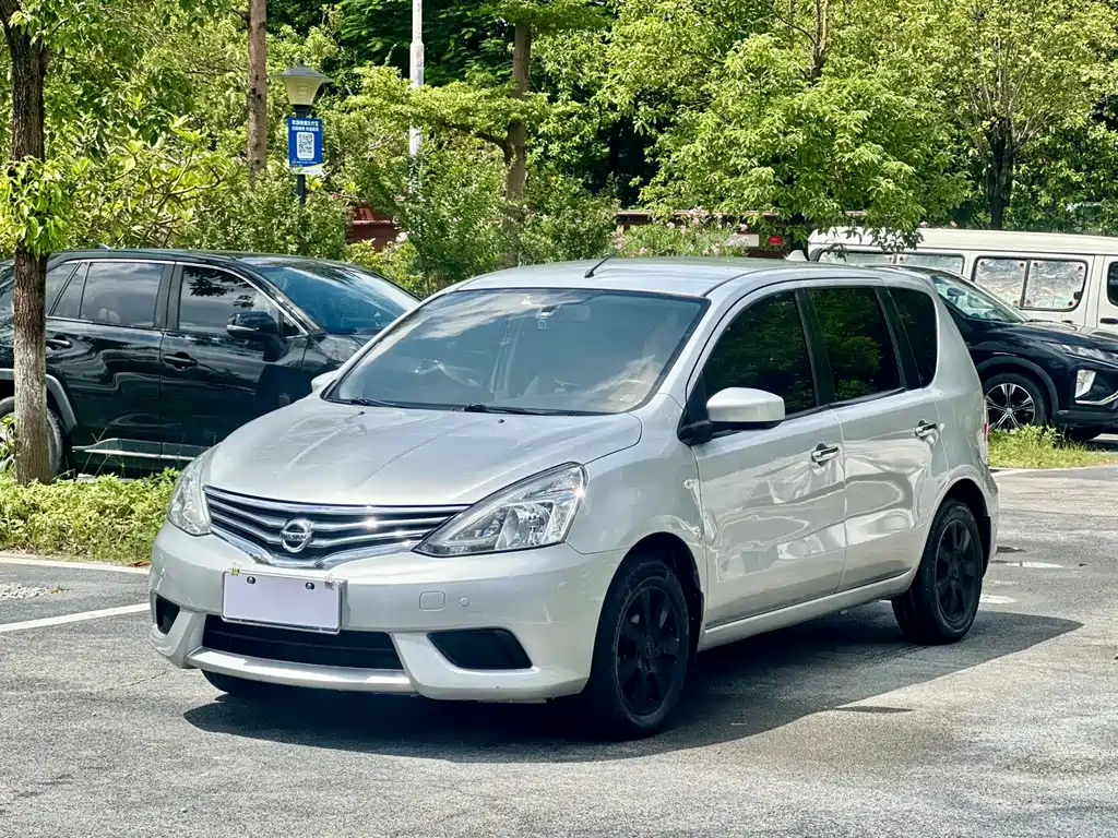 Nissan Livina 2018