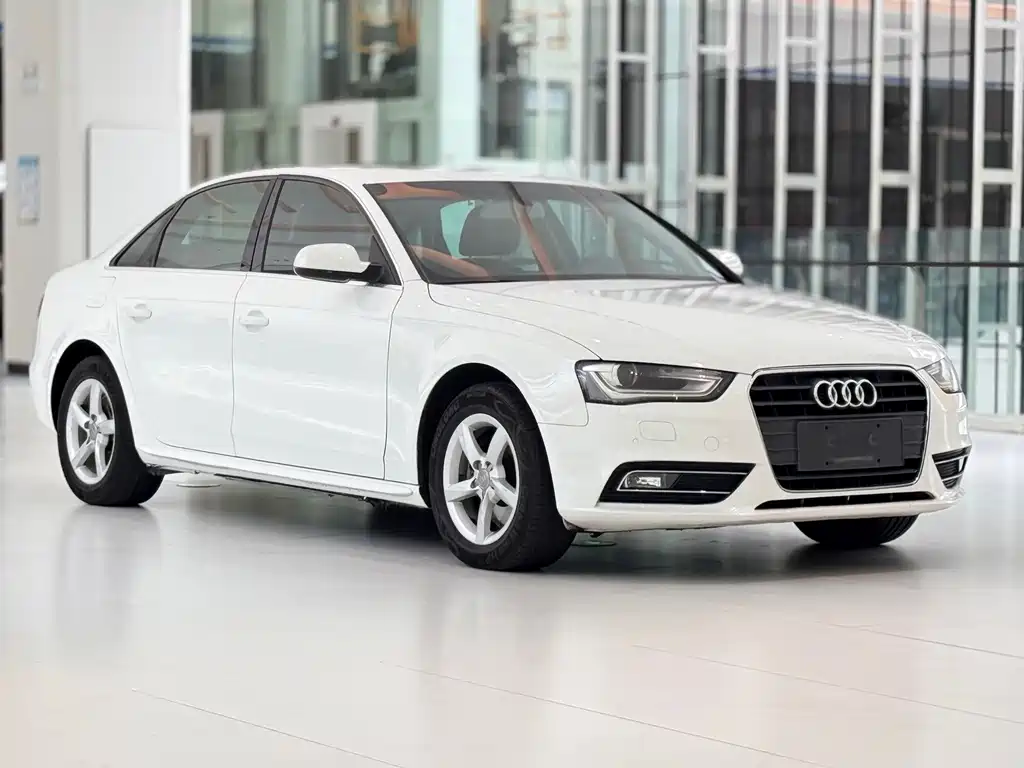 Audi A4L 2013