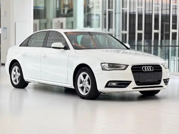 Audi A4L 2013