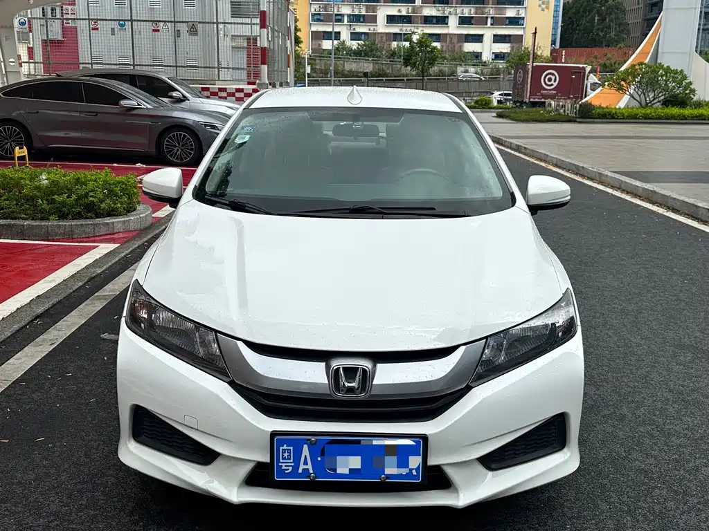 Honda City 2016 — фото 2