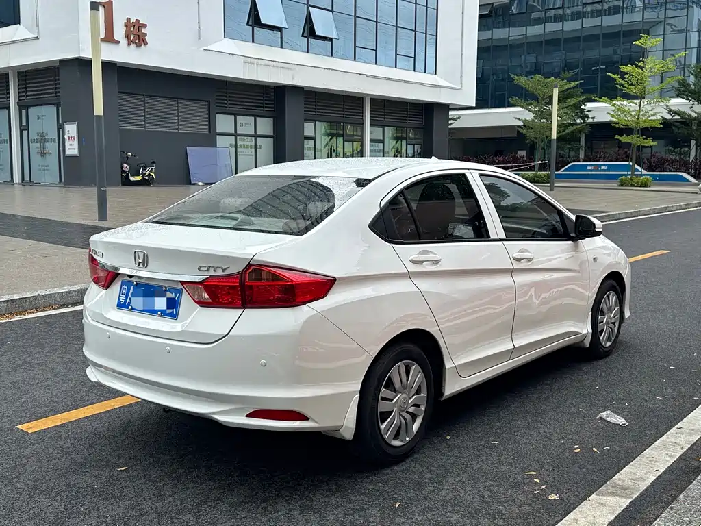 Honda City 2016 — фото 4
