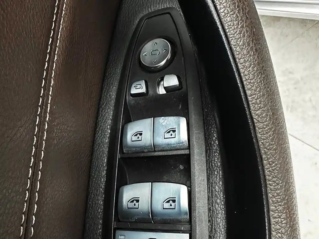 BMW X1 2021 — фото 13