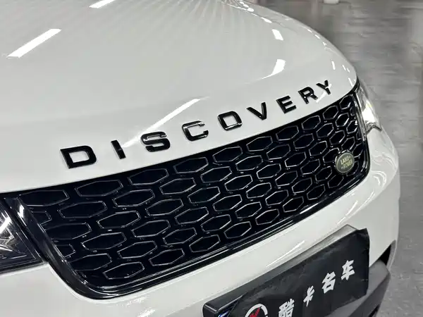 Land Rover Discovery 2019