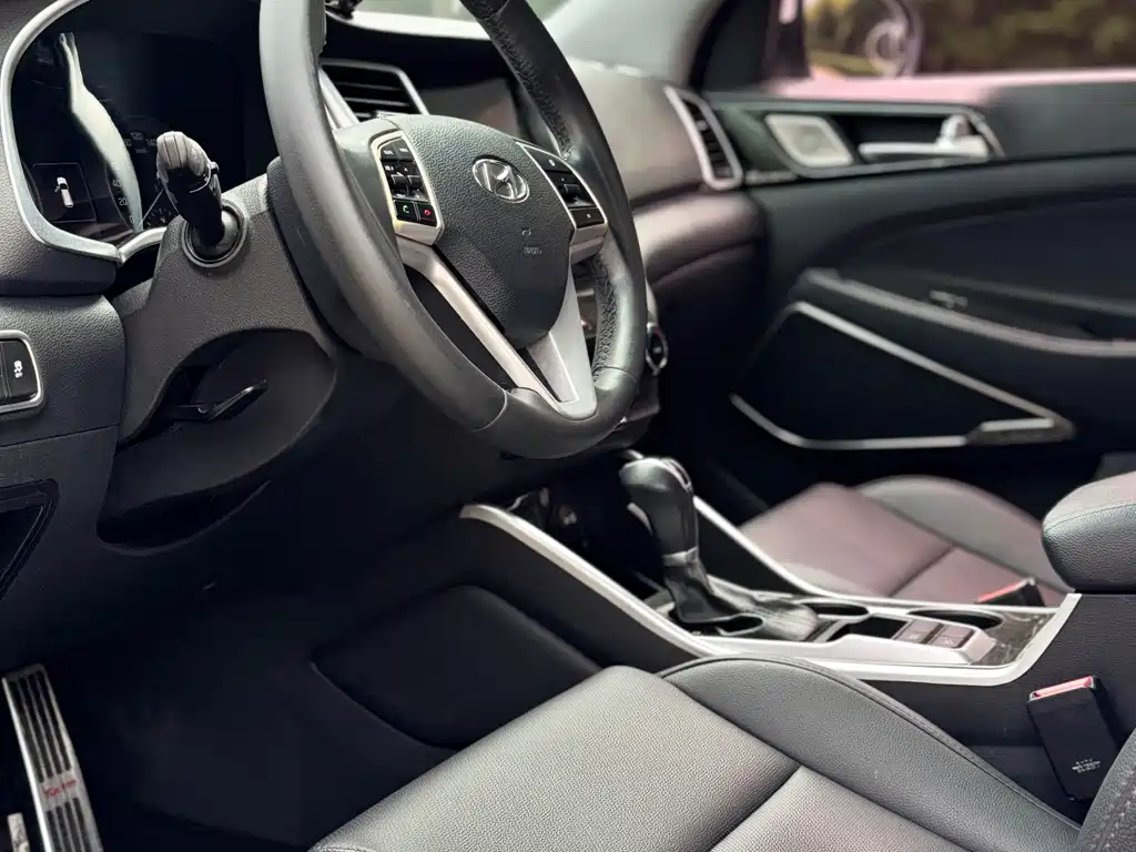 Hyundai Tucson 2016 — фото 8