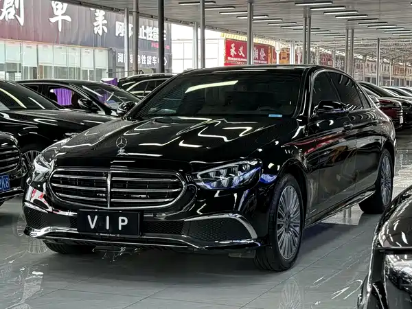Mercedes-Benz E-Class 2023