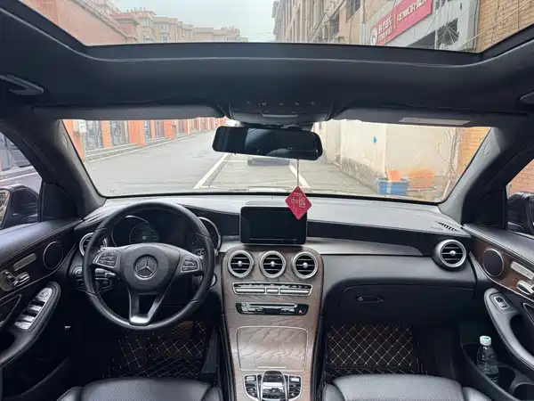 Mercedes-Benz GLC 2018