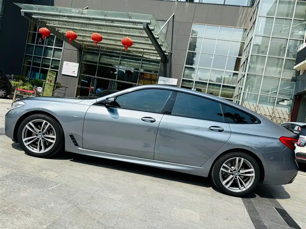 BMW 6 Series GT 2019 — фото 2