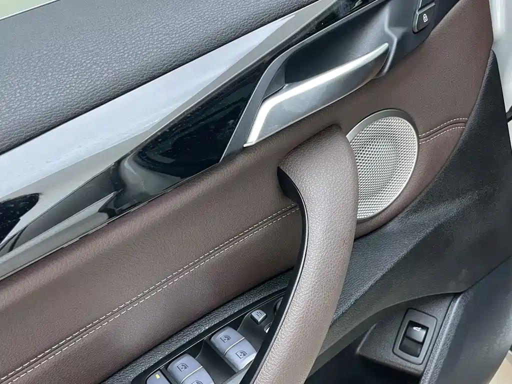 BMW X1 2021 — фото 13