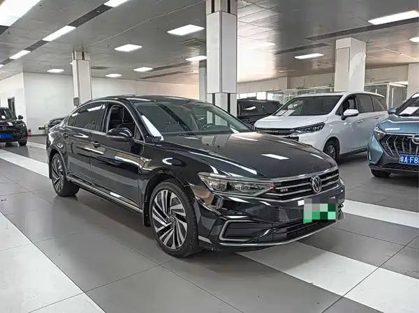 Volkswagen Magotan PHEV 2021