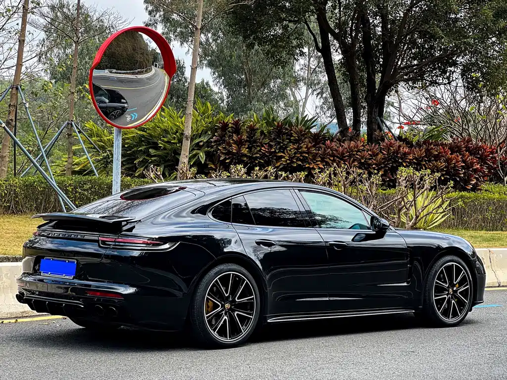 Porsche Panamera 2020 — фото 4