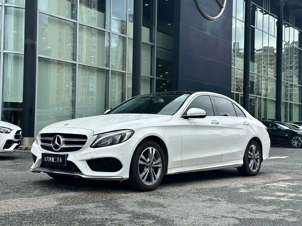 Mercedes-Benz C-Class 2018 — фото 1