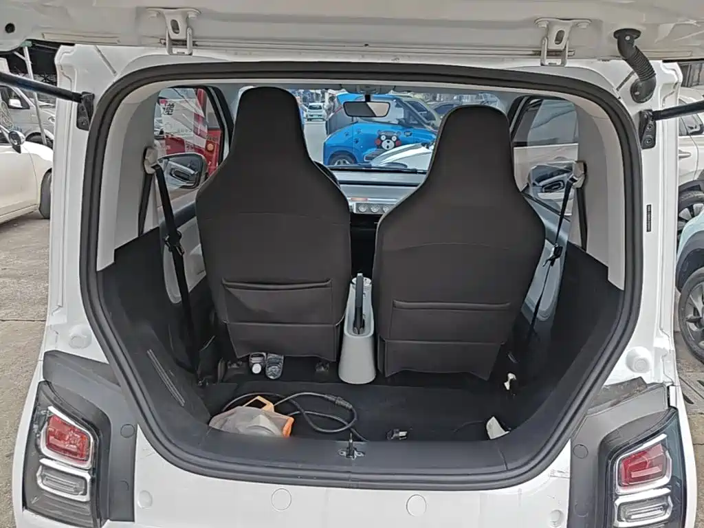 Wuling Air ev Clear Sky 2024 — фото 19