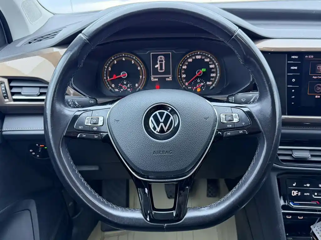 Volkswagen Tharu 2022 — фото 11