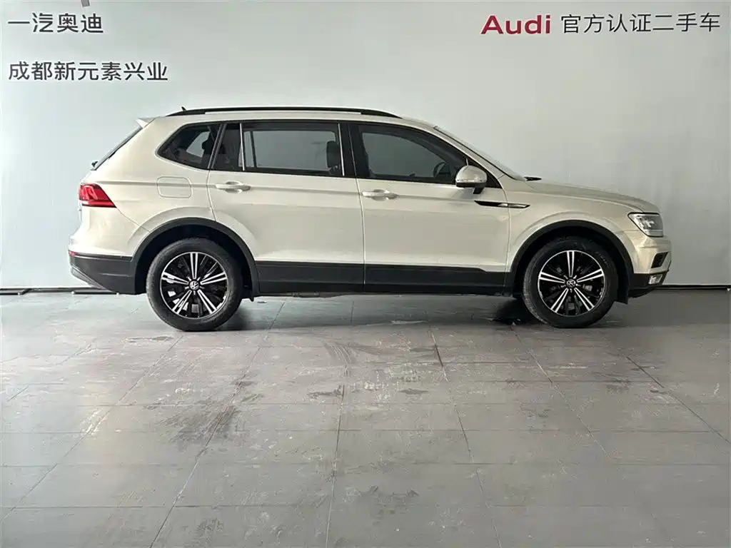 Volkswagen Tiguan L 2021