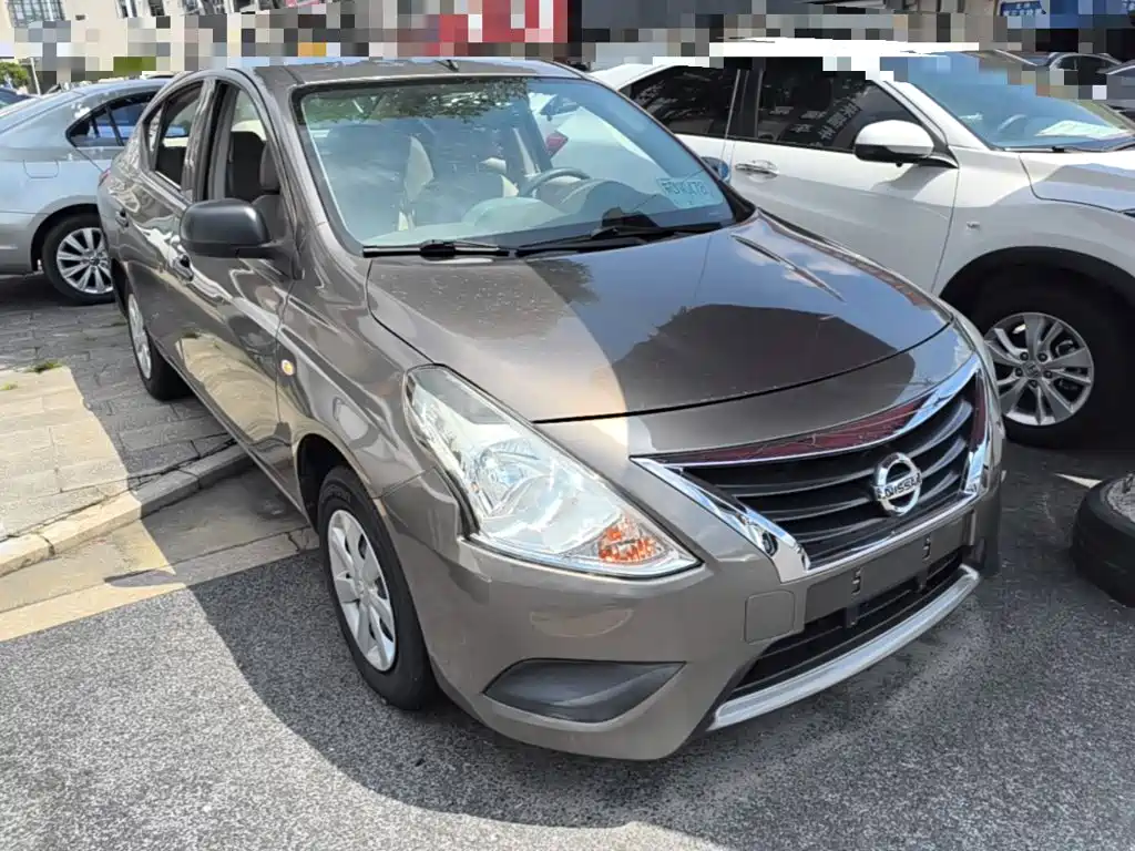 Nissan Sunny 2018 — фото 4