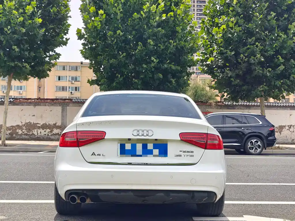 Audi A4L 2016