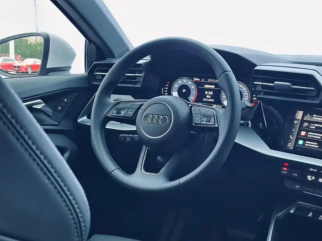 Audi A3 2022 — фото 13