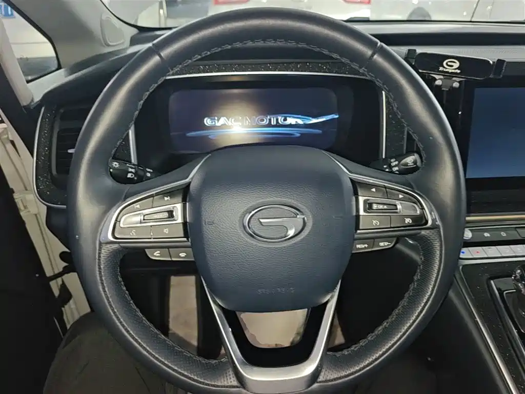 GAC Motor Trumpchi M8 2022 — фото 11
