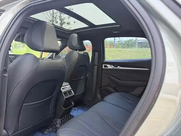 Geely Xingrui 2025