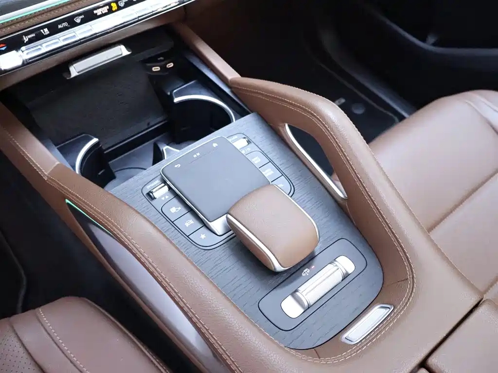 Mercedes-Benz GLE 2023 — фото 12