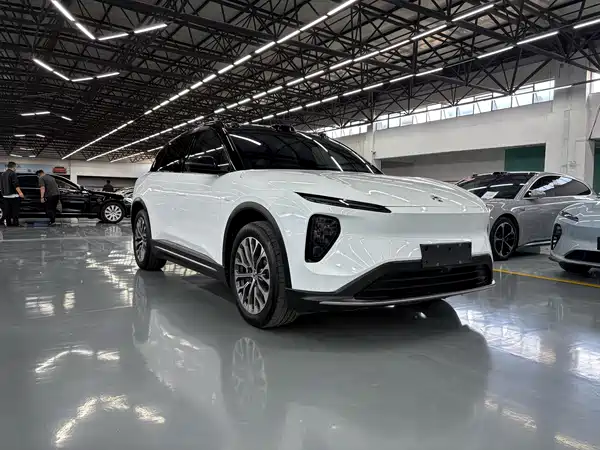 NIO ES6 2024