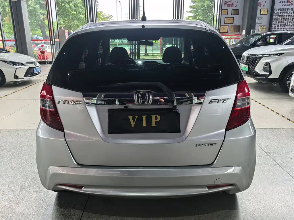 Honda Fit 2011 — фото 4