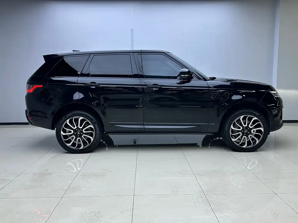Land Rover Range Rover Sport 2021 — фото 5