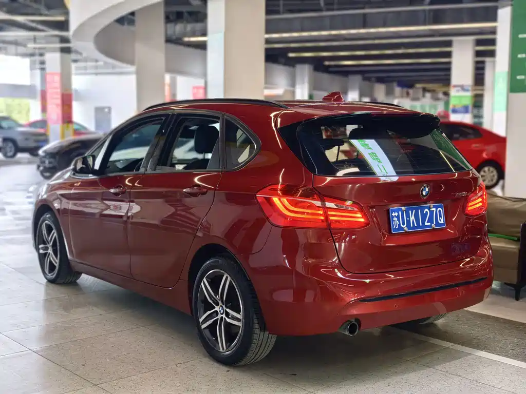 BMW 2 Series Active Tourer 2015 — фото 4
