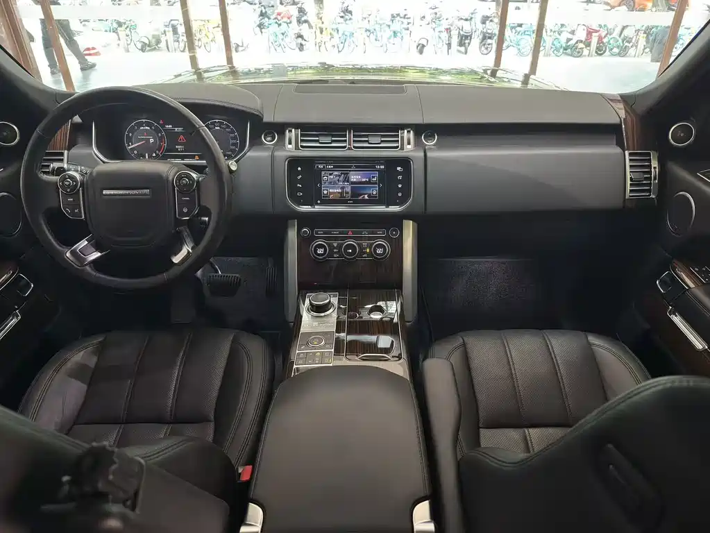 Land Rover Range Rover 2015 — фото 16