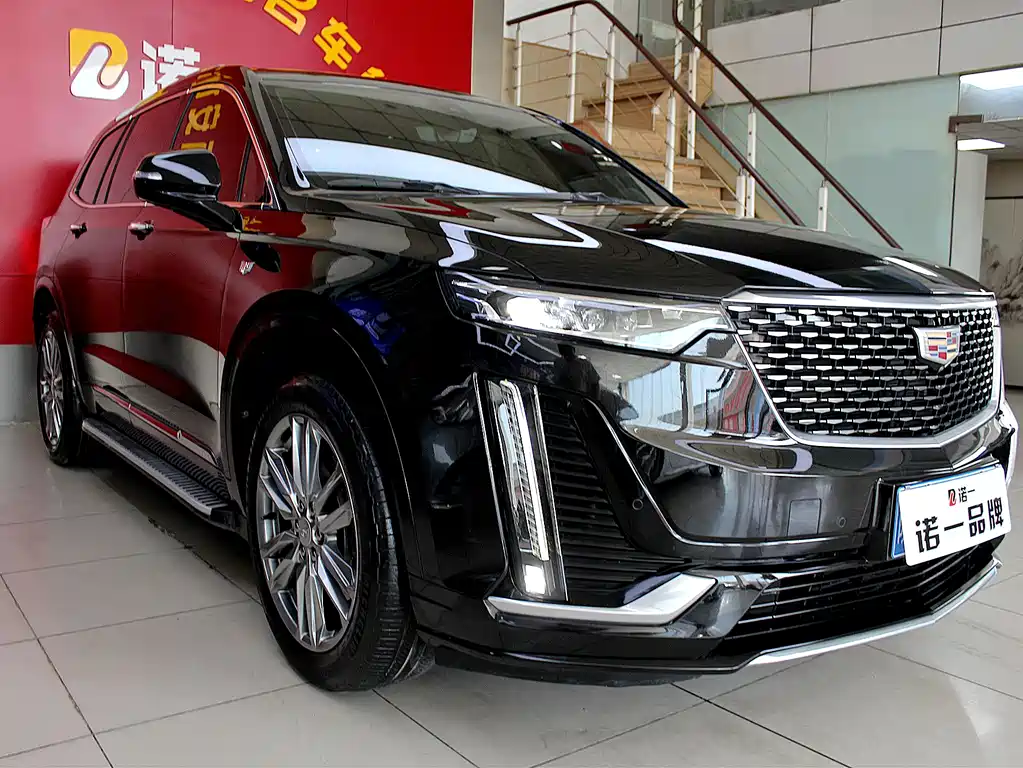 Cadillac XT6 2021 — фото 17