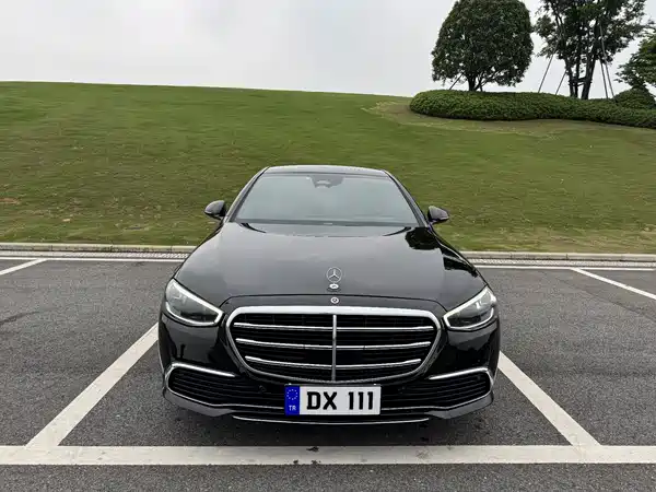 Mercedes-Benz S-Class 2022