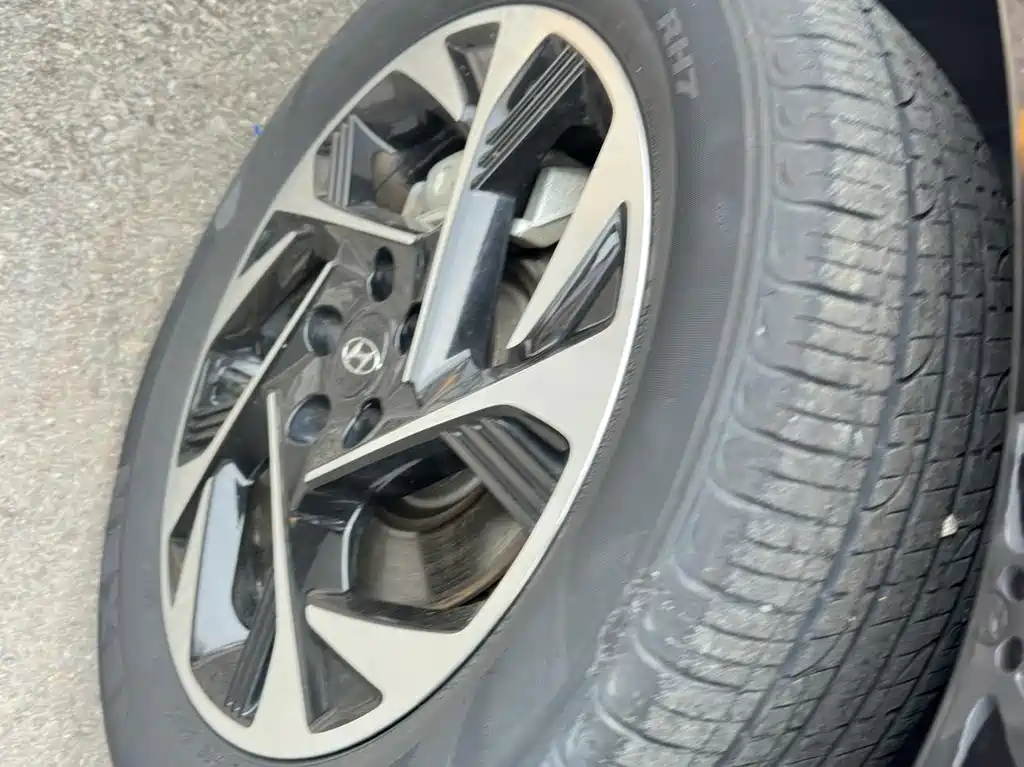Hyundai Custin 2022 — фото 14