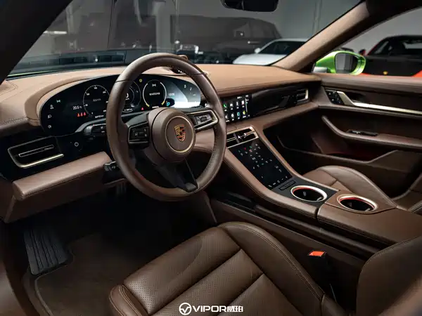 Porsche Taycan 2022