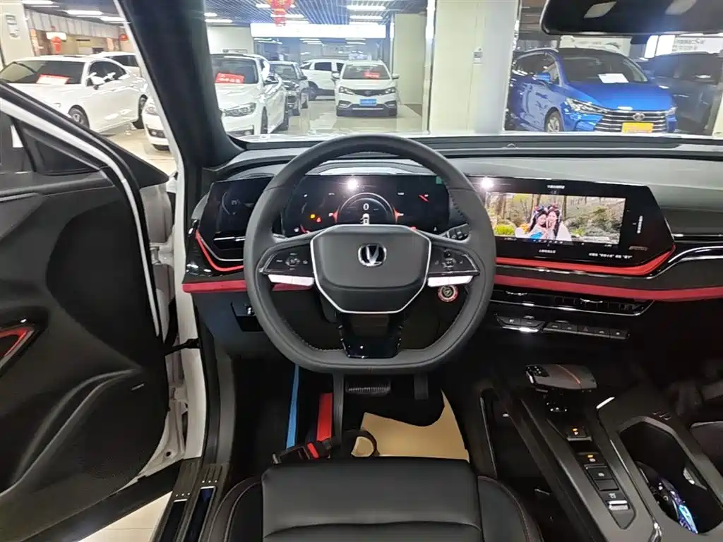 Changan X5 PLUS 2025 — фото 11