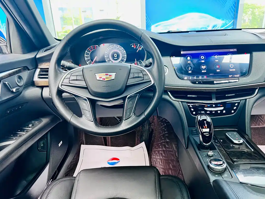Cadillac CT6 2021 — фото 17