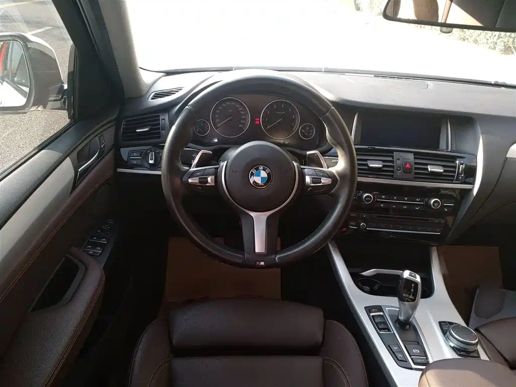BMW X4 2018 — фото 8