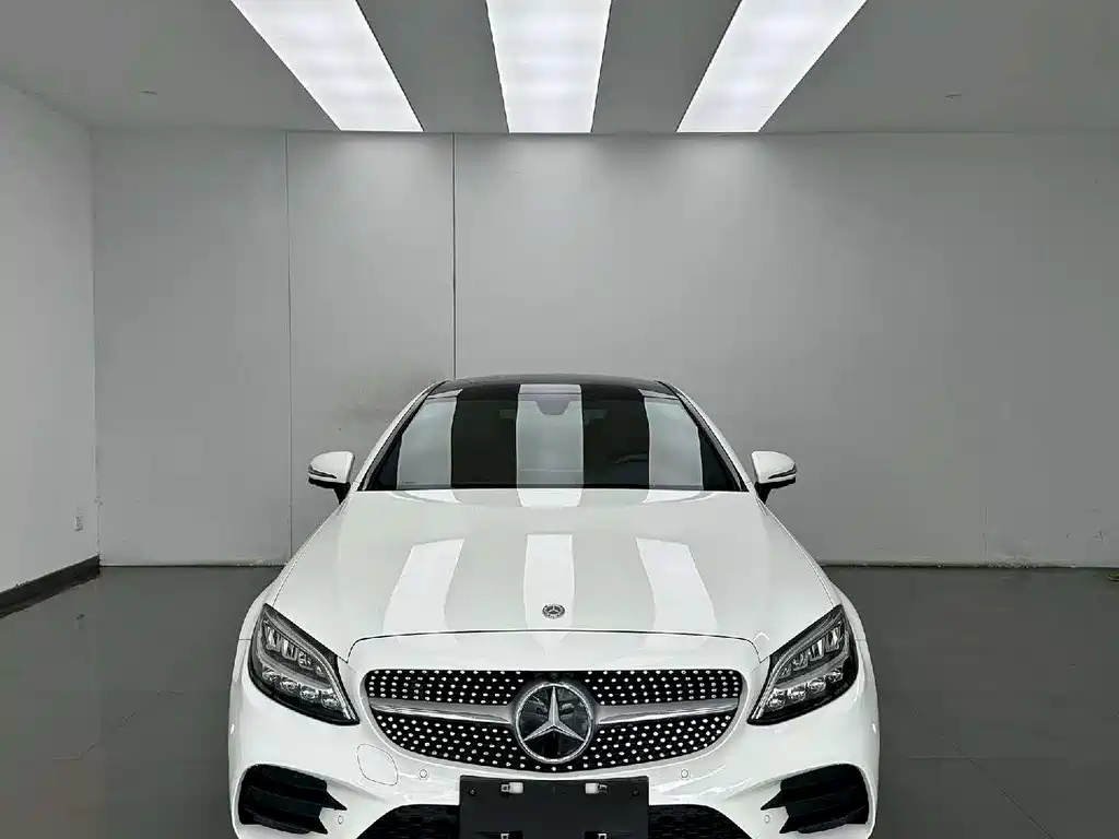 Mercedes-Benz C-Class 2020
