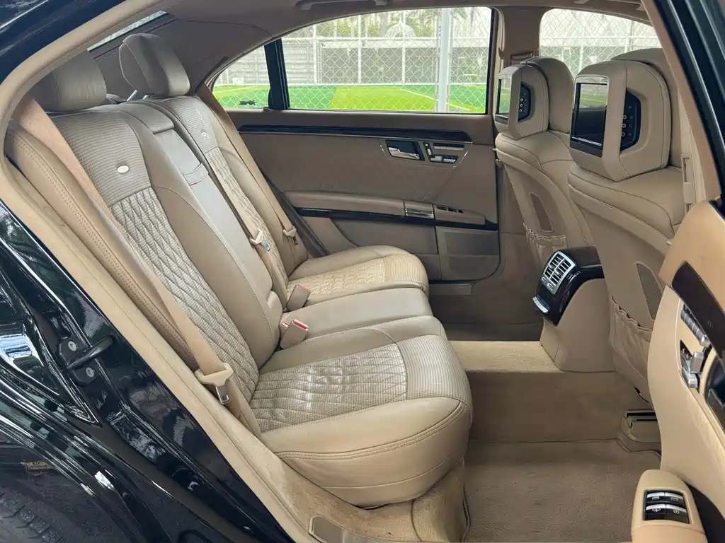 Mercedes-Benz S-Class AMG 2013 — фото 15