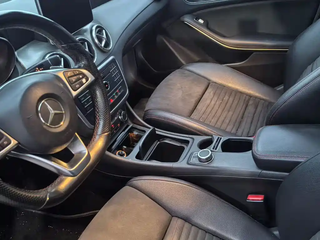 Mercedes-Benz CLA 2016 — фото 9