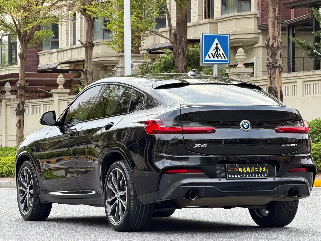BMW X4 2021 — фото 15