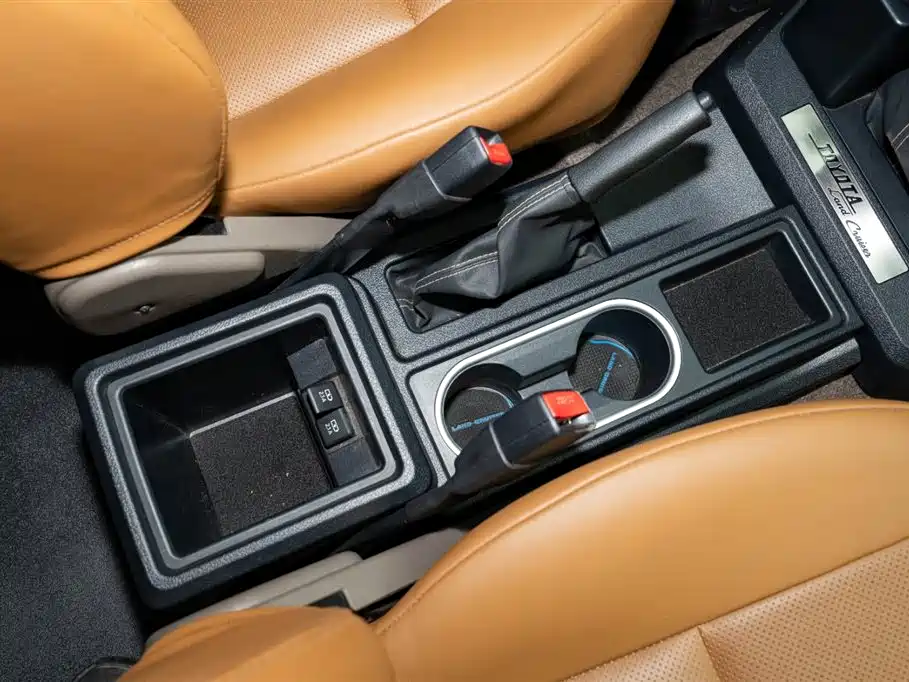 Toyota Land Cruiser 2024 — фото 16