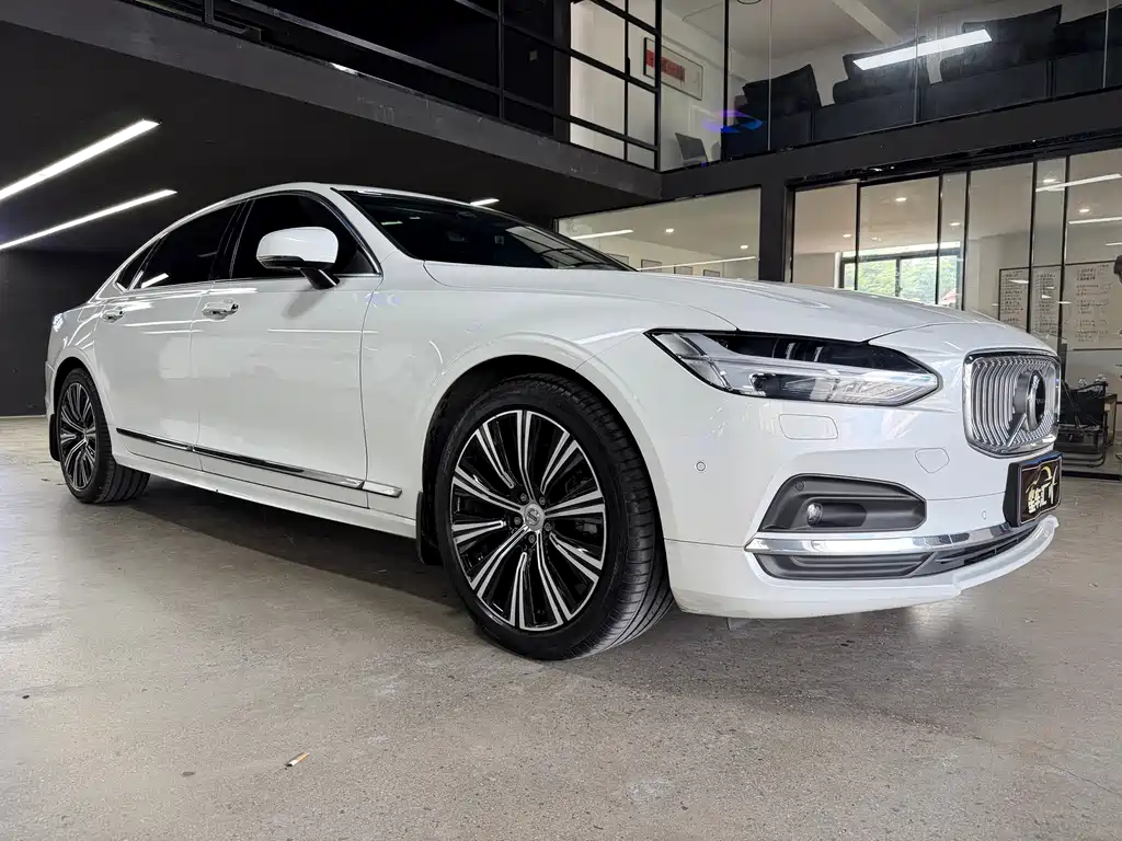 Volvo S90 2021 — фото 3