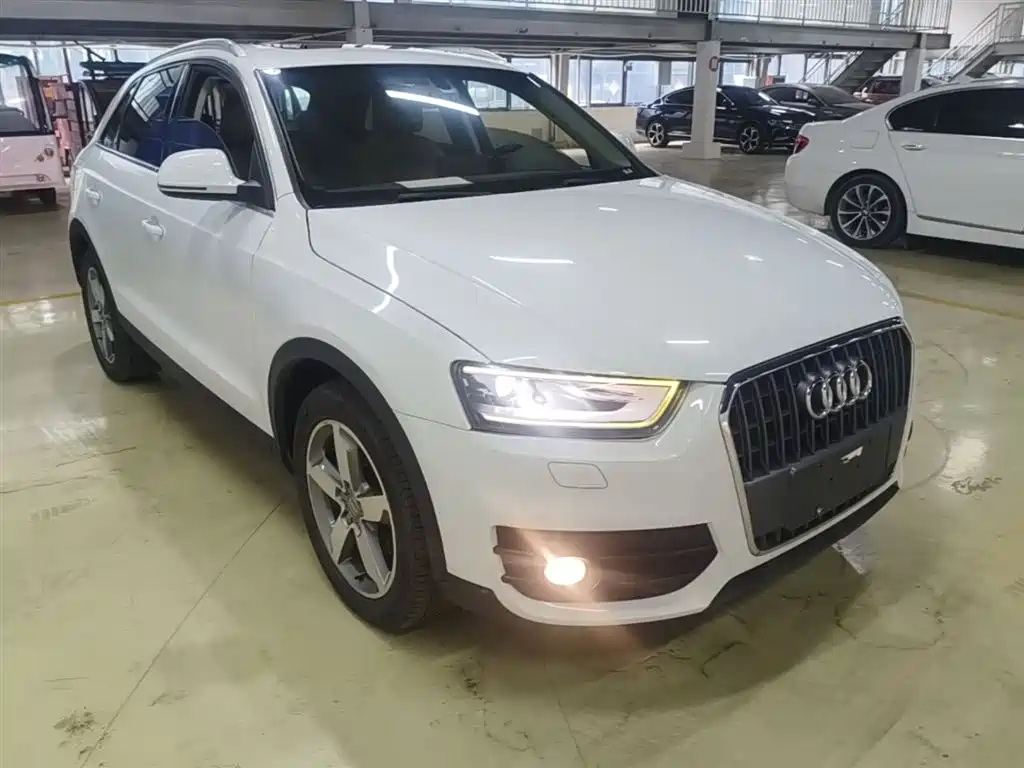 Audi Q3 2016 — фото 4