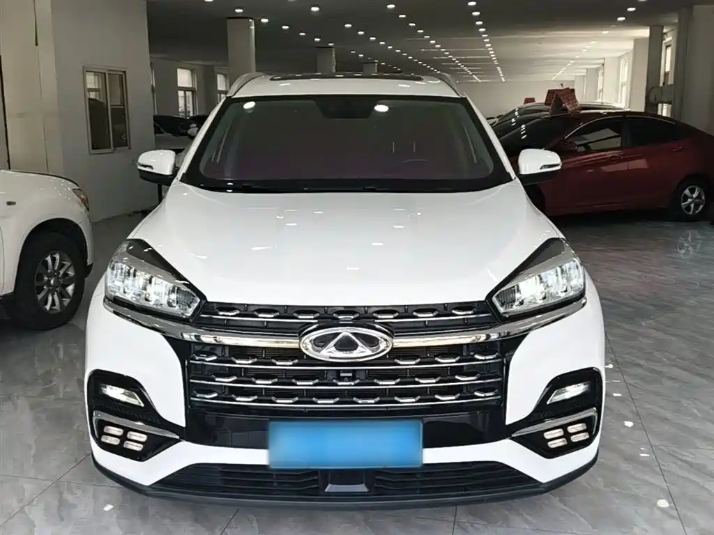 Chery Tiggo 8 2023 — фото 3