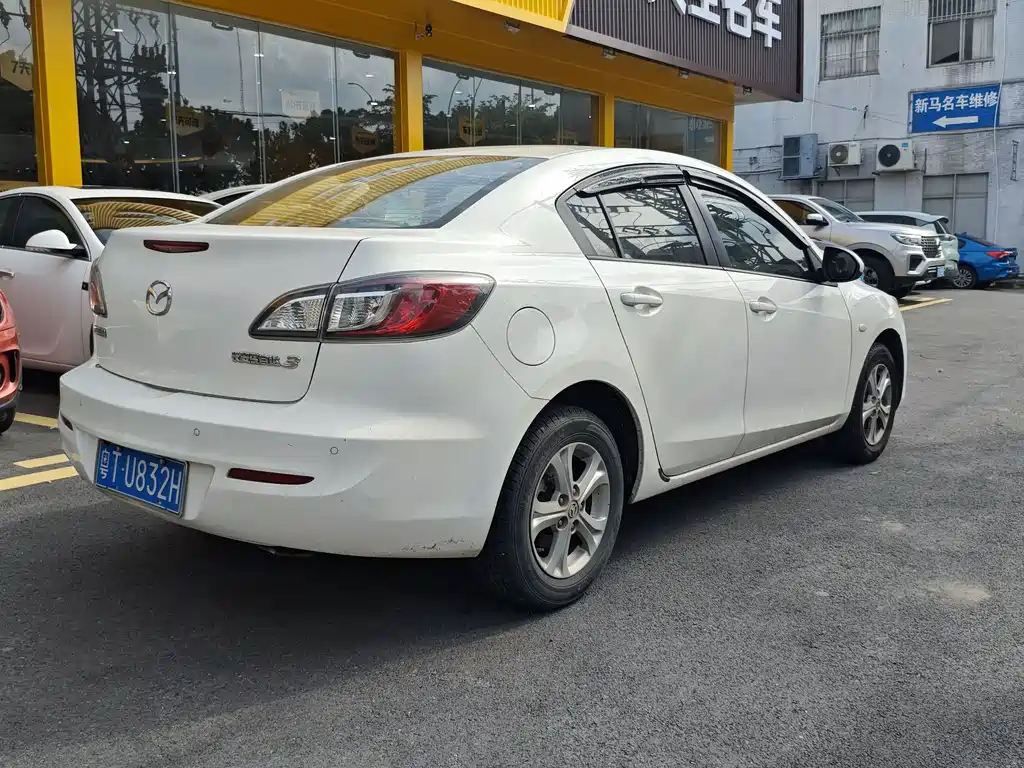 Mazda 3 Xingcheng 2016