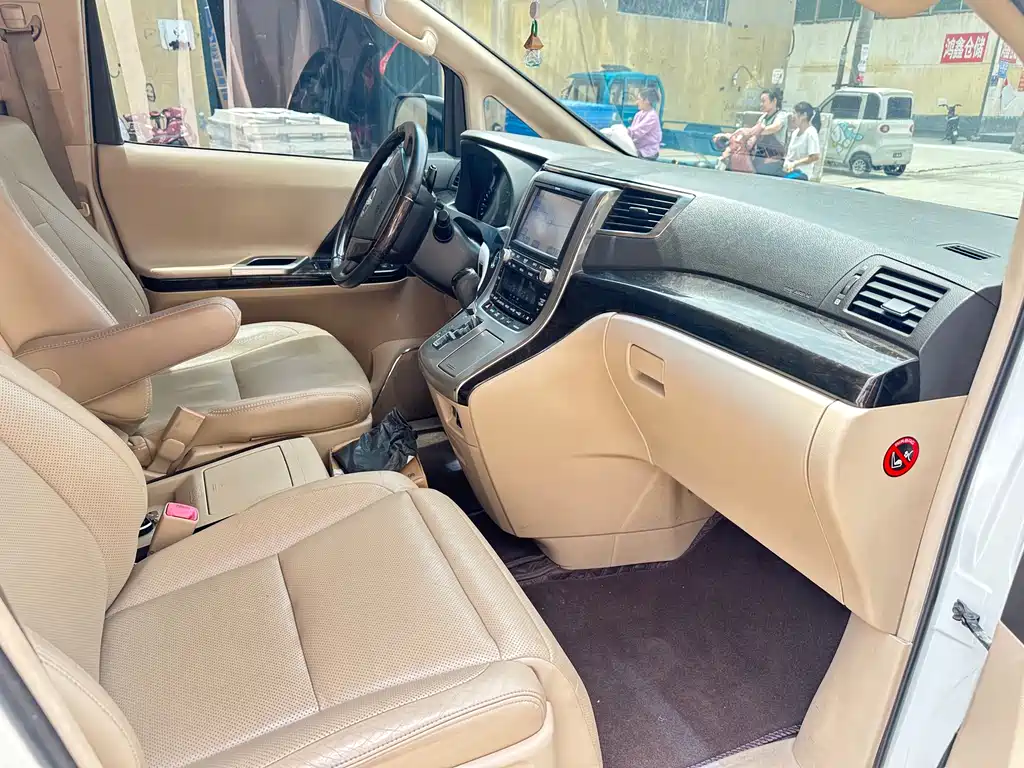 Toyota Alphard 2013 — фото 6
