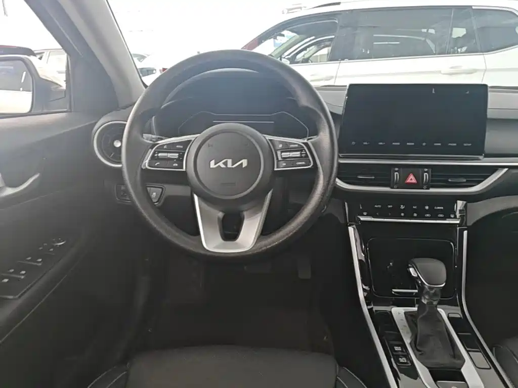 Kia K3 2022