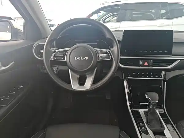 Kia K3 2022