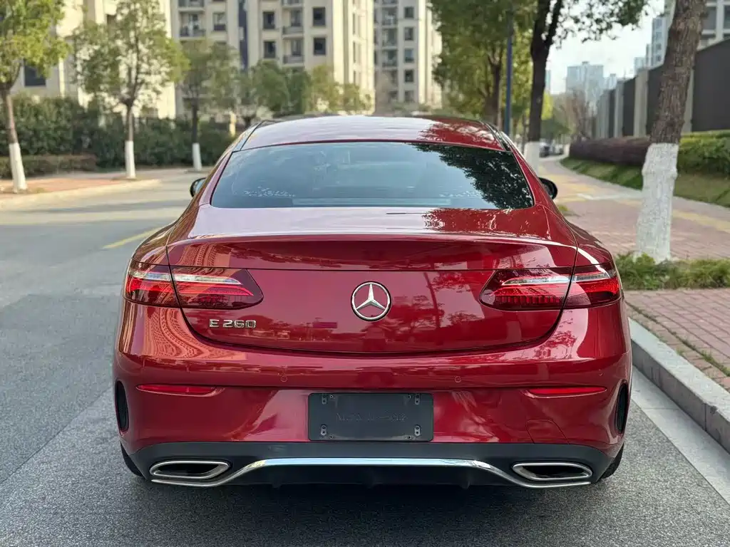 Mercedes-Benz E-Class 2020 — фото 9